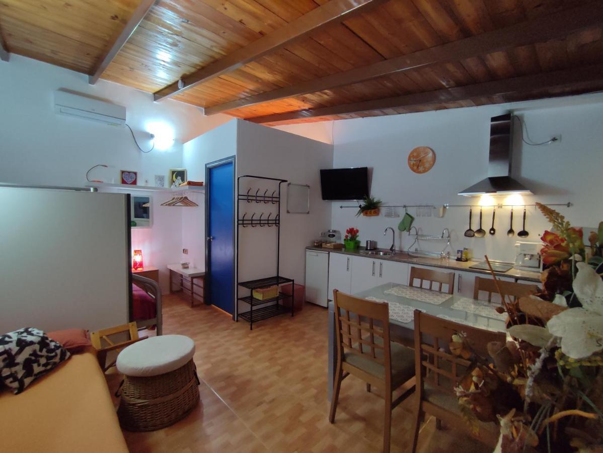 Apartamento 1, Chalet Manzano A 15" De Sevilla, A 30" Del Aeropuerto De Sevilla Villanueva del Ariscal Kültér fotó